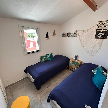Holiday home Maison Lagune Bleu *